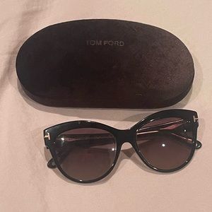 Tom Ford Black Lily Sunglasses